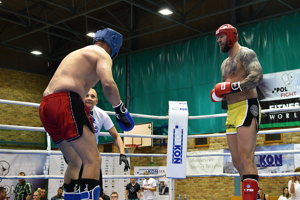 W Legnicy o medale mistrzostw kraju walczą kickboxerzy