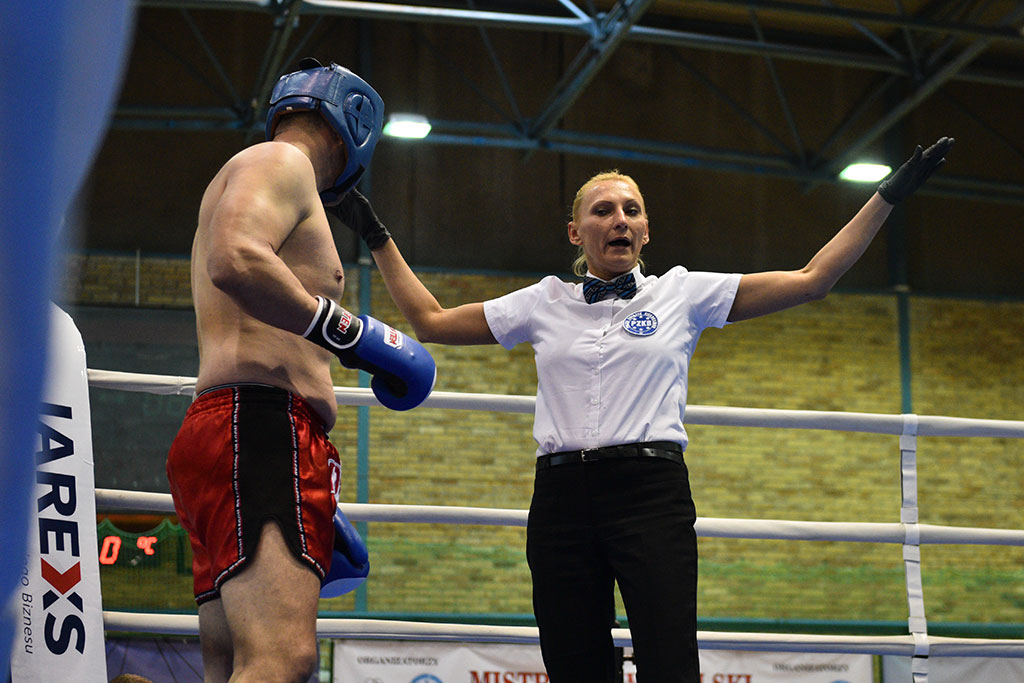 W Legnicy o medale mistrzostw kraju walczą kickboxerzy