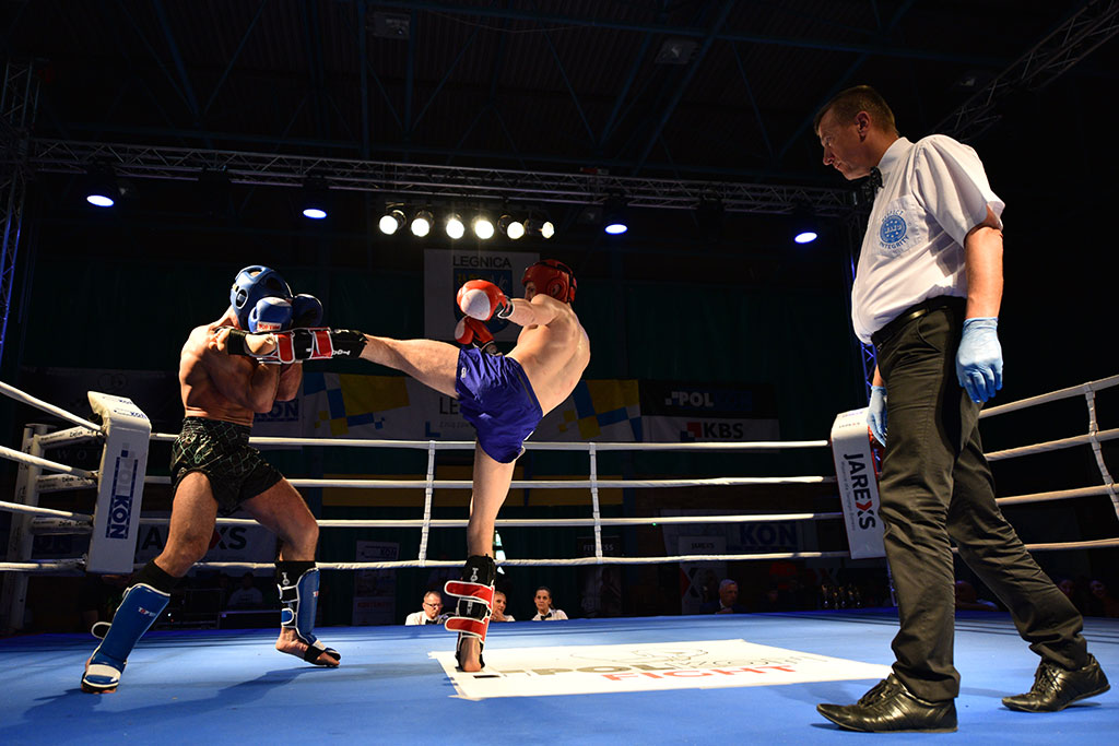 Eliasz Jankowski został mistrzem Polski w low-kick        
