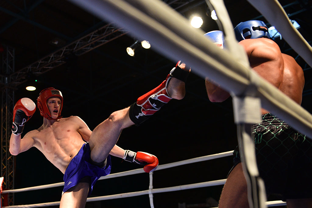 Eliasz Jankowski został mistrzem Polski w low-kick        
