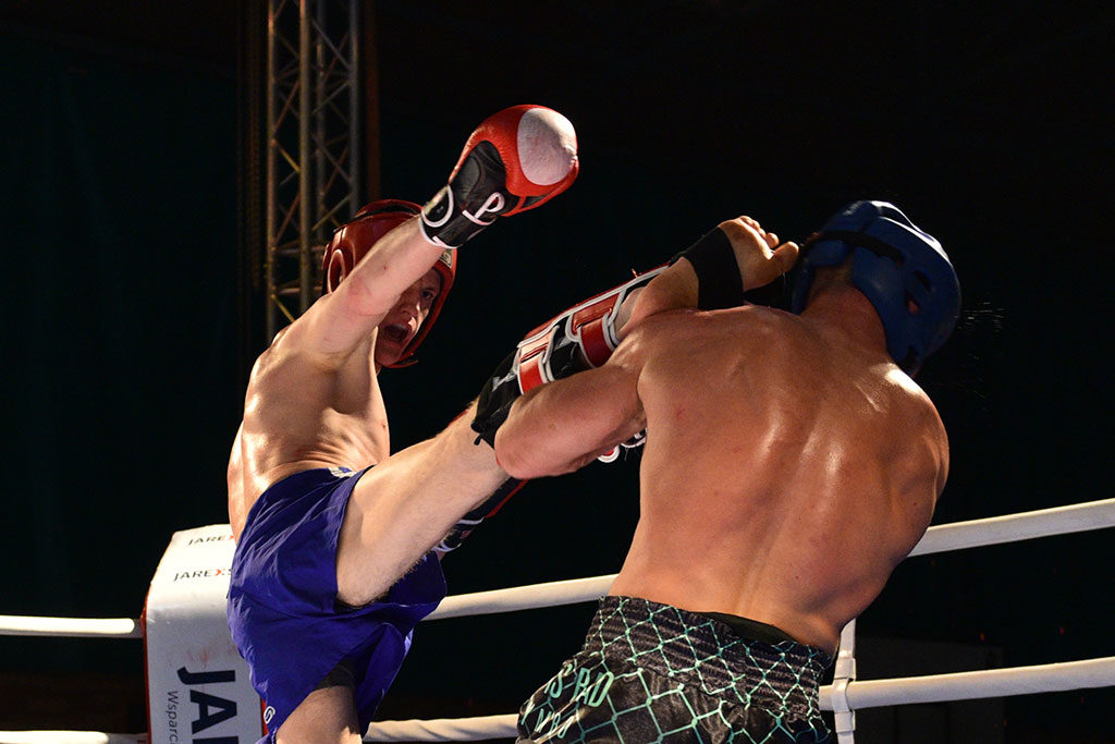 Eliasz Jankowski został mistrzem Polski w low-kick        
