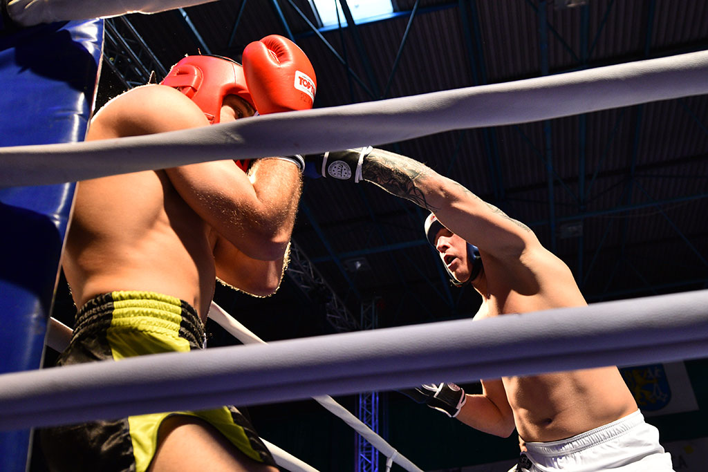 Eliasz Jankowski został mistrzem Polski w low-kick        
