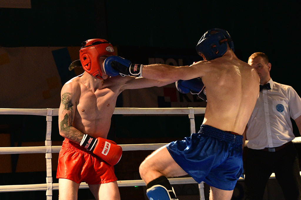 Eliasz Jankowski został mistrzem Polski w low-kick        
