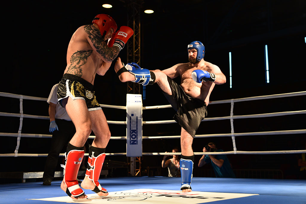 Eliasz Jankowski został mistrzem Polski w low-kick        
