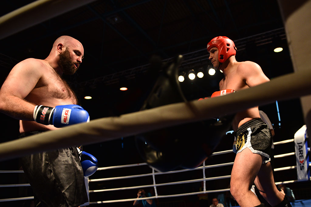 Eliasz Jankowski został mistrzem Polski w low-kick        
