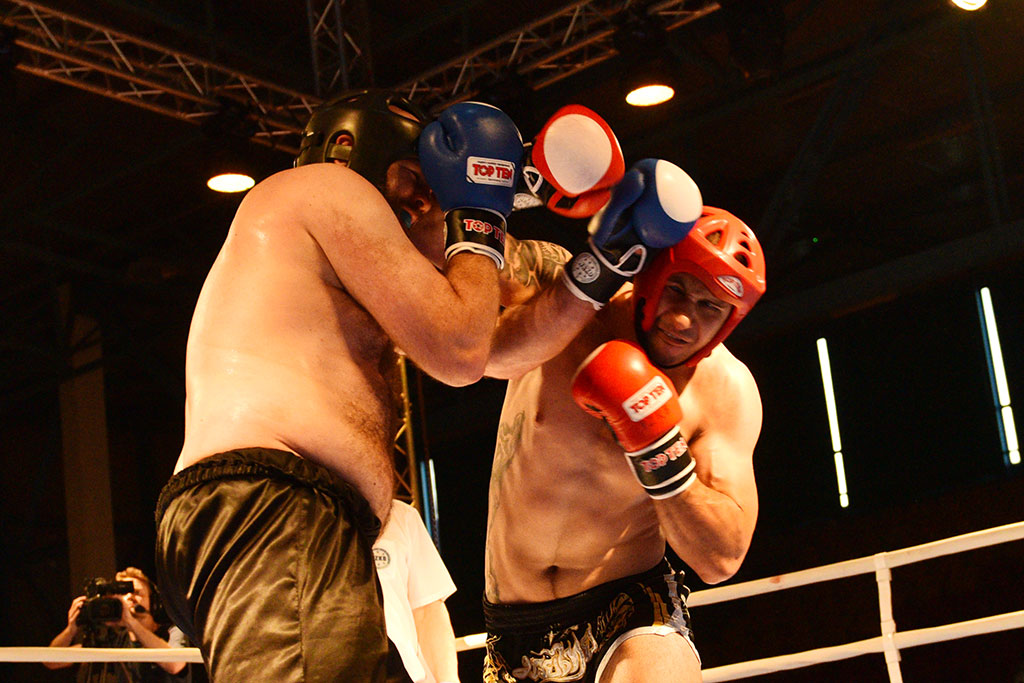 Eliasz Jankowski został mistrzem Polski w low-kick        
