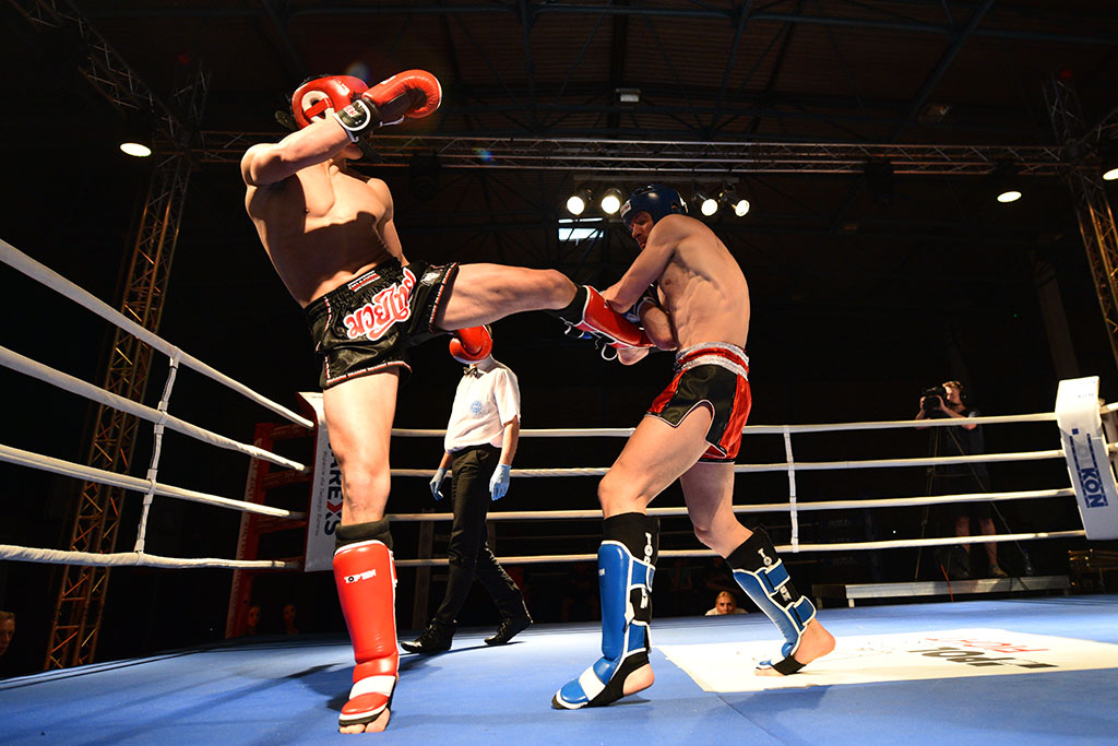 Eliasz Jankowski został mistrzem Polski w low-kick        
