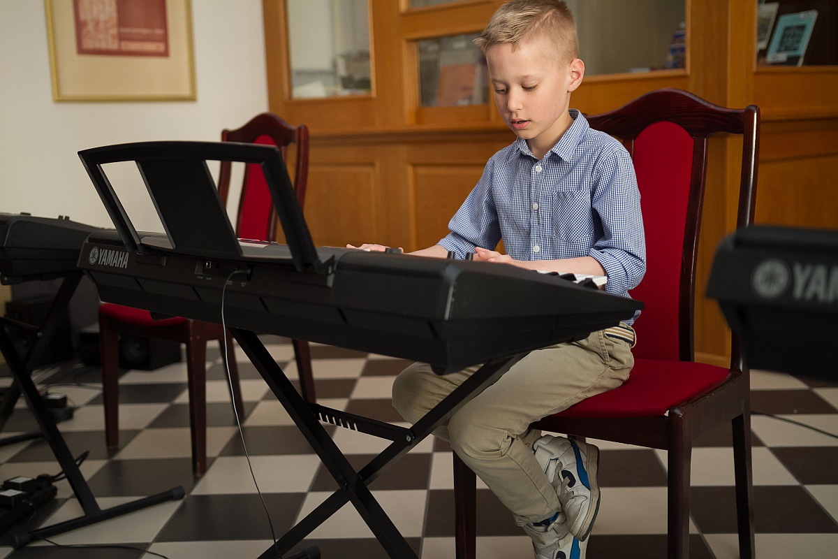 YAMAHA Szkoła Muzyczna klasa keyboardu oraz pianina