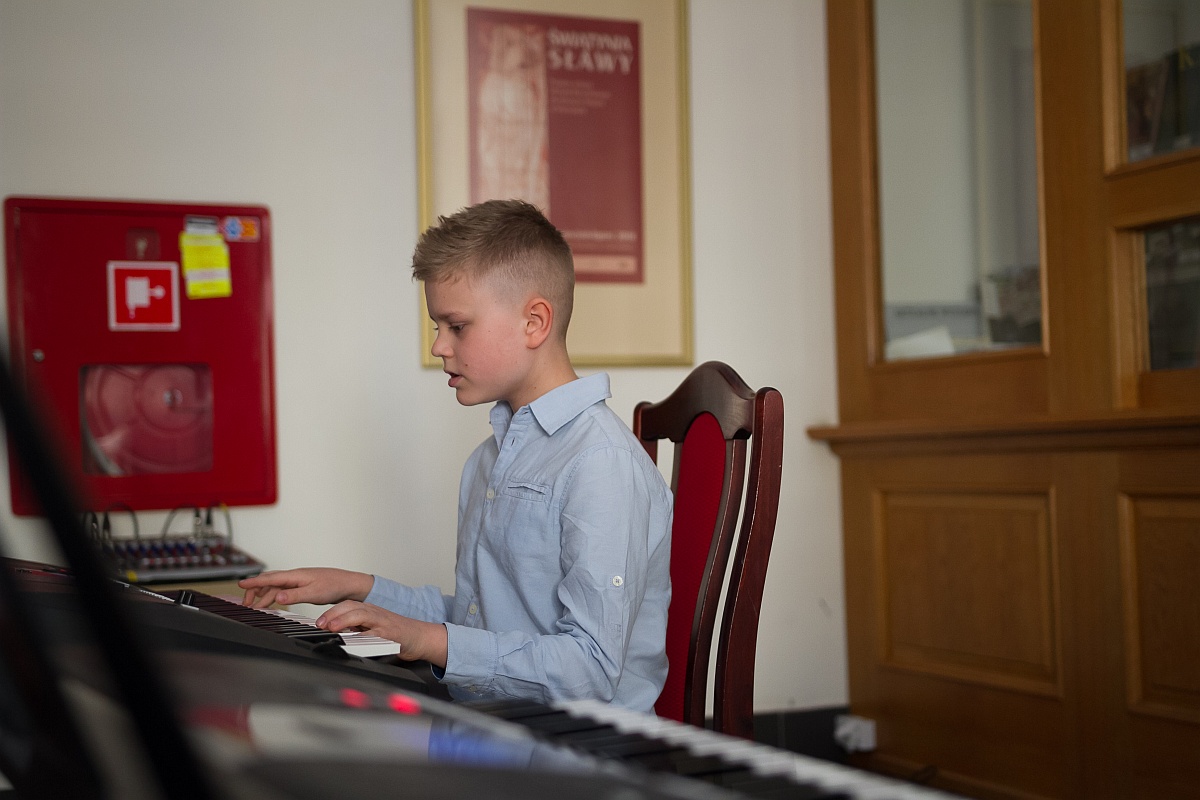 YAMAHA Szkoła Muzyczna klasa keyboardu oraz pianina