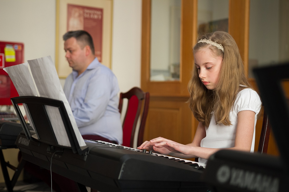 YAMAHA Szkoła Muzyczna klasa keyboardu oraz pianina