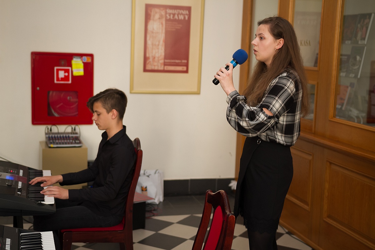 YAMAHA Szkoła Muzyczna klasa keyboardu oraz pianina