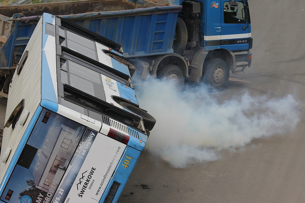 Ćwiczenia służb ratunkowych na polegnickim odcinku S3