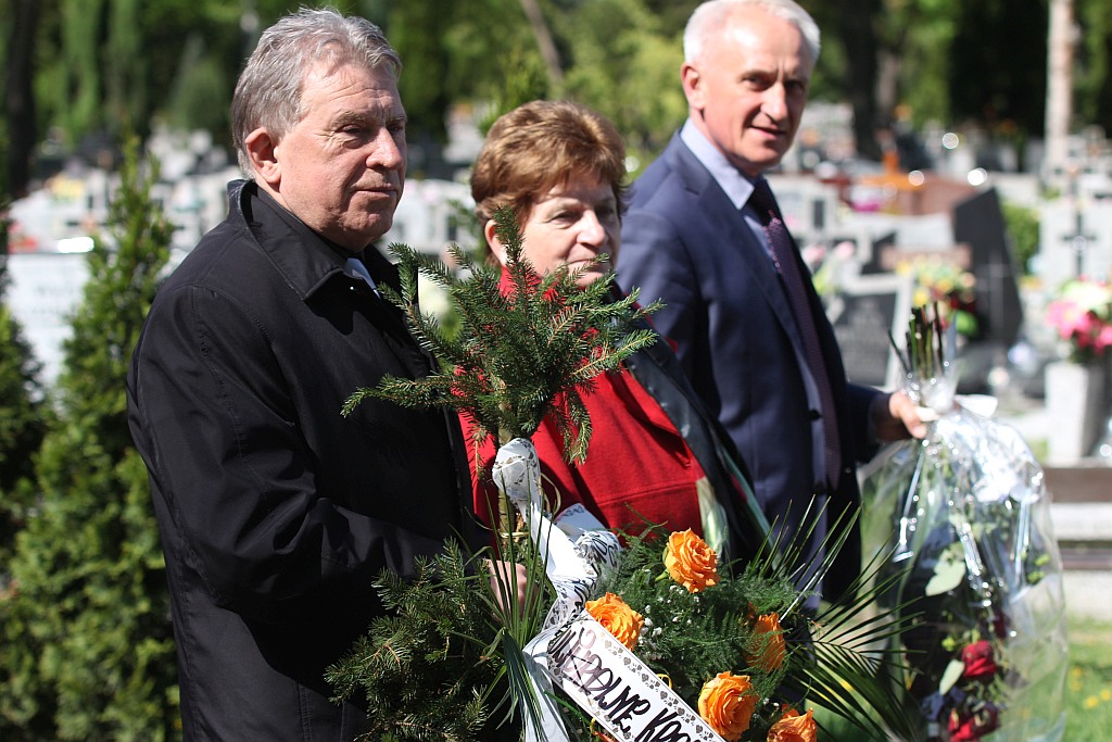 Na legnickim cmentarzu pożegnaliśmy Czesława Kowalaka
