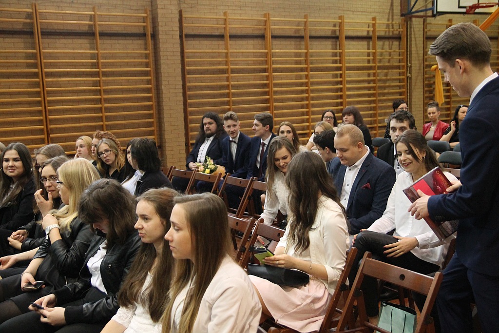 Zakończenie roku szkolnego klas trzecich w VLO w Legnicy