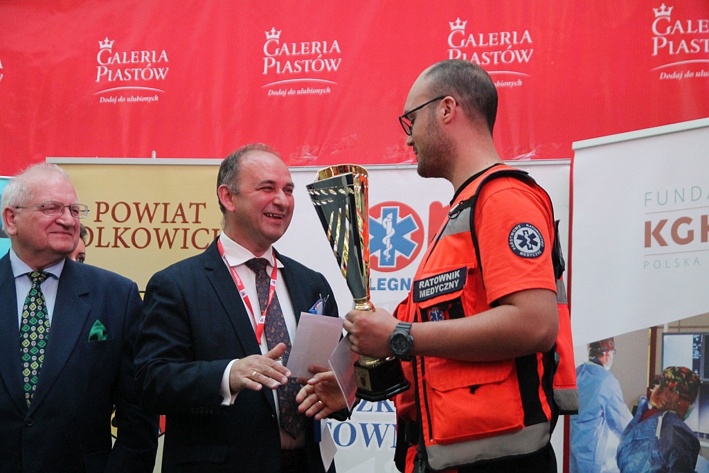 Drużyna z Legnicy najlepsza wśród ratowników medycznych