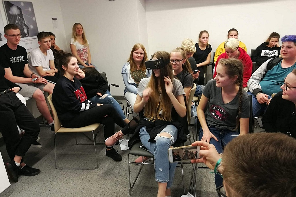 Uczniowie V LO wyjechali na wycieczkę „Śladami Jana Heweliusza”