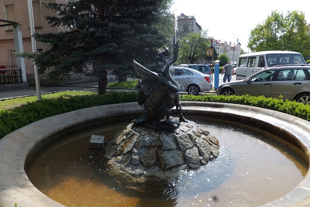 Centrum miasta pełne jest ratowników medycznych cz1  
