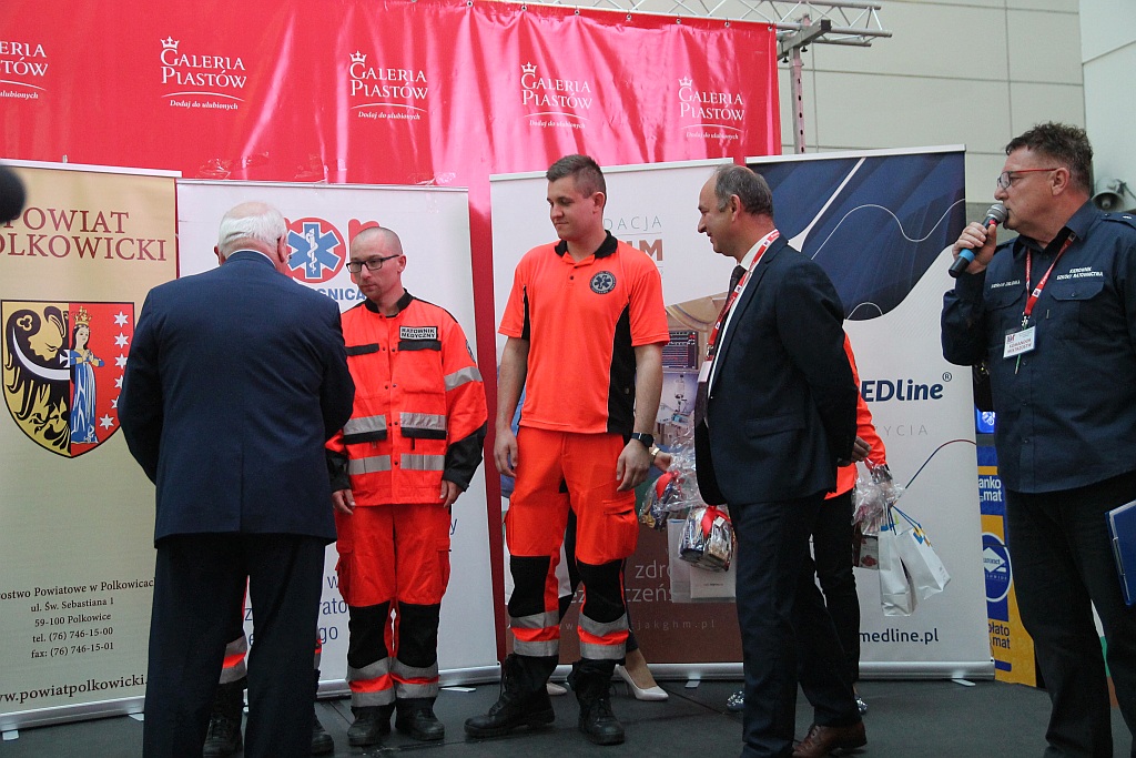 Drużyna z Legnicy najlepsza wśród ratowników medycznych