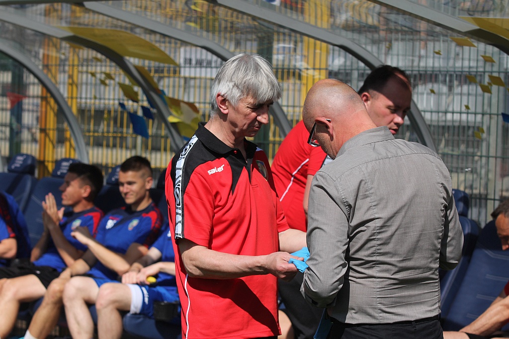 Miedź Legnica zdemolowała Ruch Chorzów i jest bliżej ekstraklasy