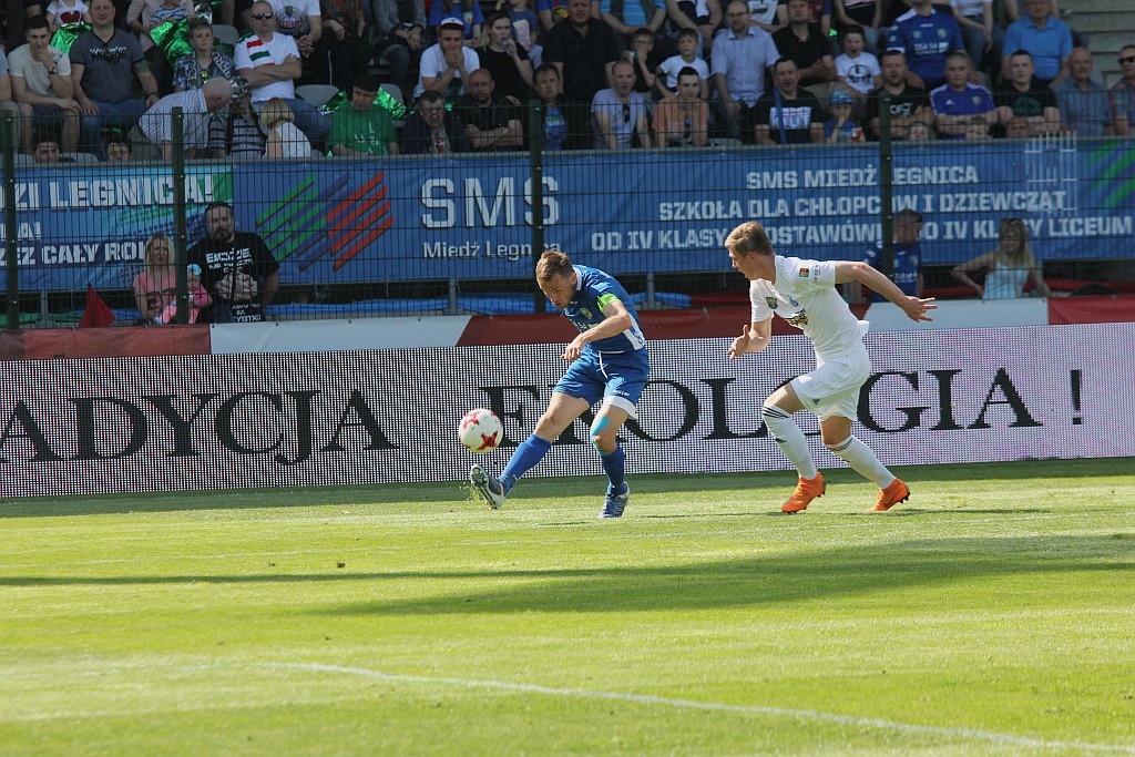 Miedź Legnica zdemolowała Ruch Chorzów i jest bliżej ekstraklasy