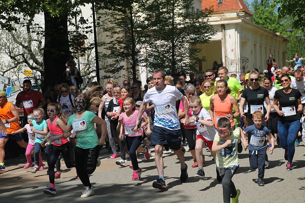 Biegali i licytowali na leczenie serduszka Oli Janiszewskiej