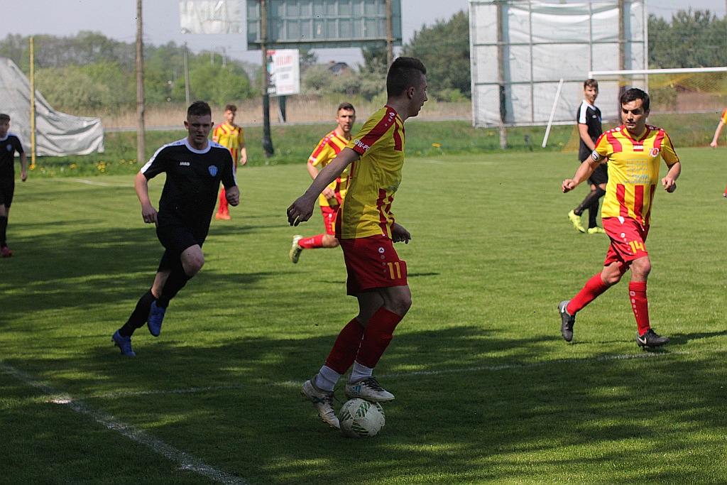 Iskra Kochlice przegrała z Konfeksem Legnica 2:3