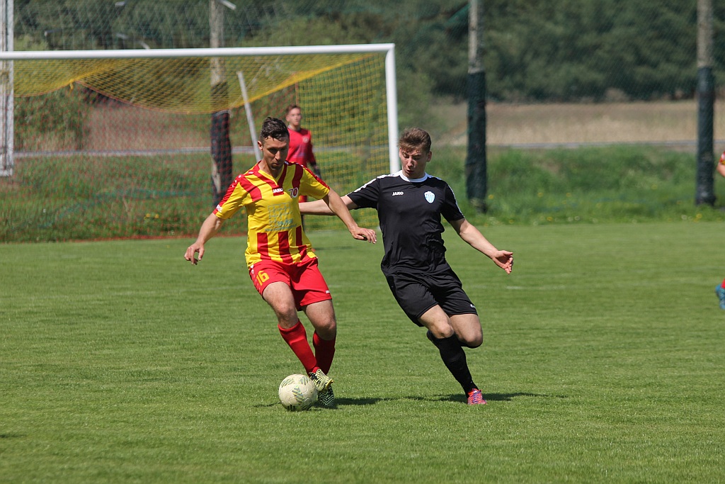 Iskra Kochlice przegrała z Konfeksem Legnica 2:3