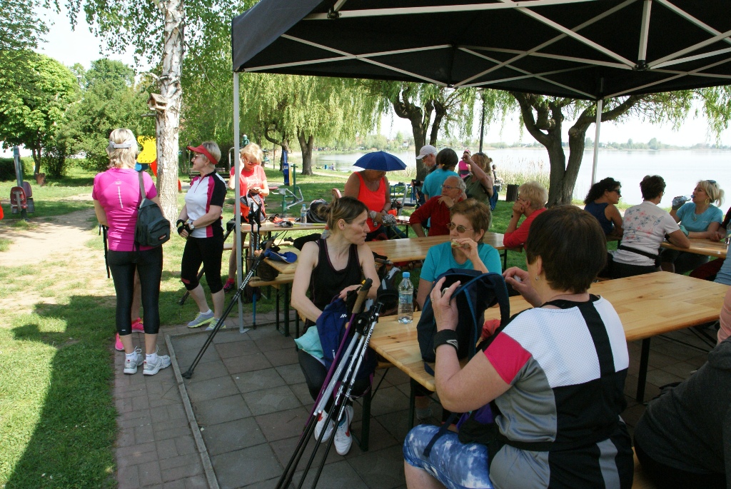Po raz drugi odbył się Rajd Dwóch Jezior – Nordic Walking