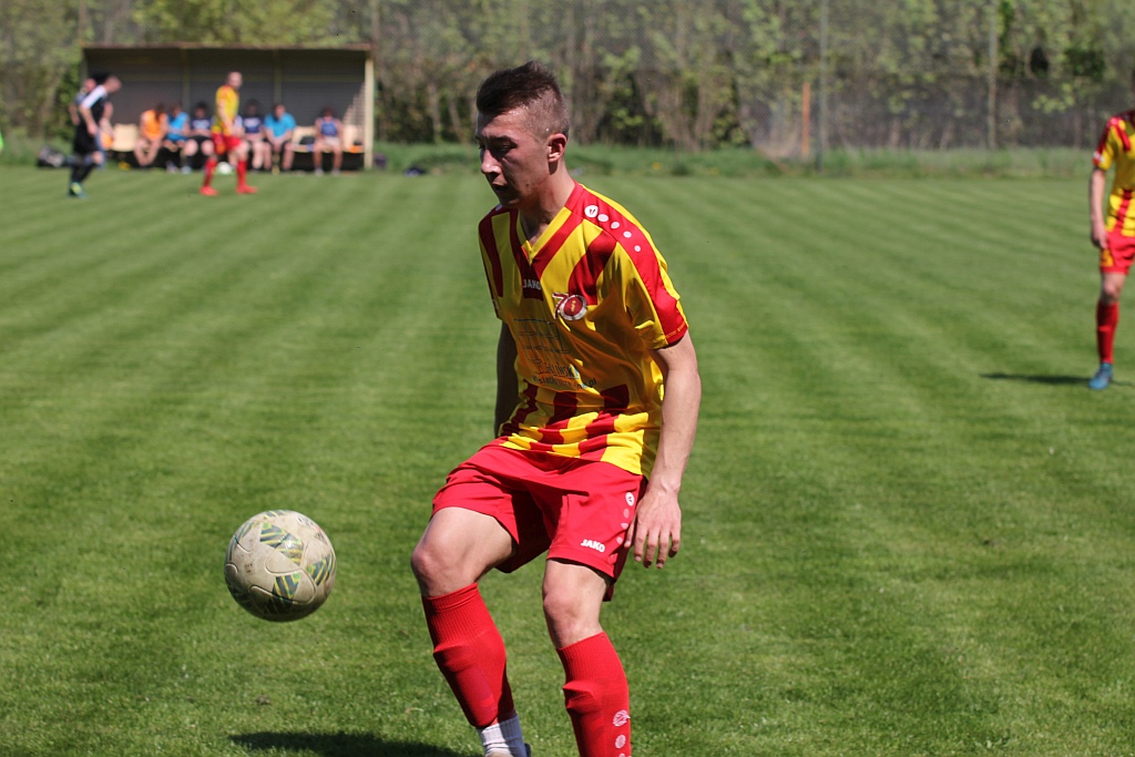 Iskra Kochlice przegrała z Konfeksem Legnica 2:3