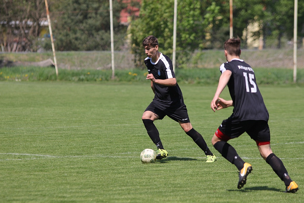 Iskra Kochlice przegrała z Konfeksem Legnica 2:3