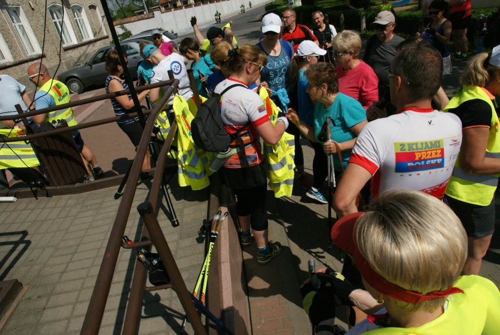 Po raz drugi odbył się Rajd Dwóch Jezior – Nordic Walking