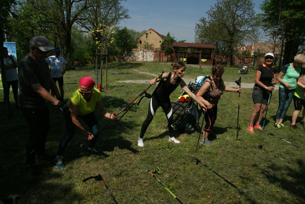 Po raz drugi odbył się Rajd Dwóch Jezior – Nordic Walking