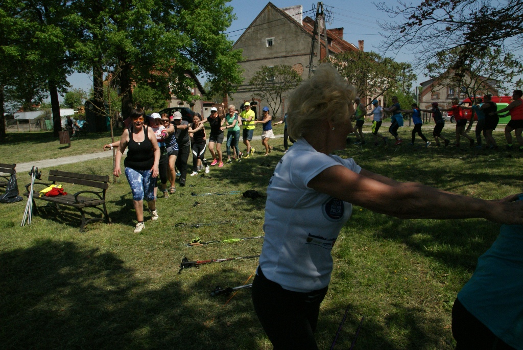 Po raz drugi odbył się Rajd Dwóch Jezior – Nordic Walking