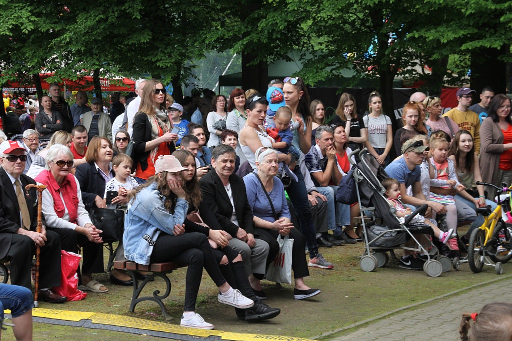 Tysiące legniczan na majówce w Parku Miejskim