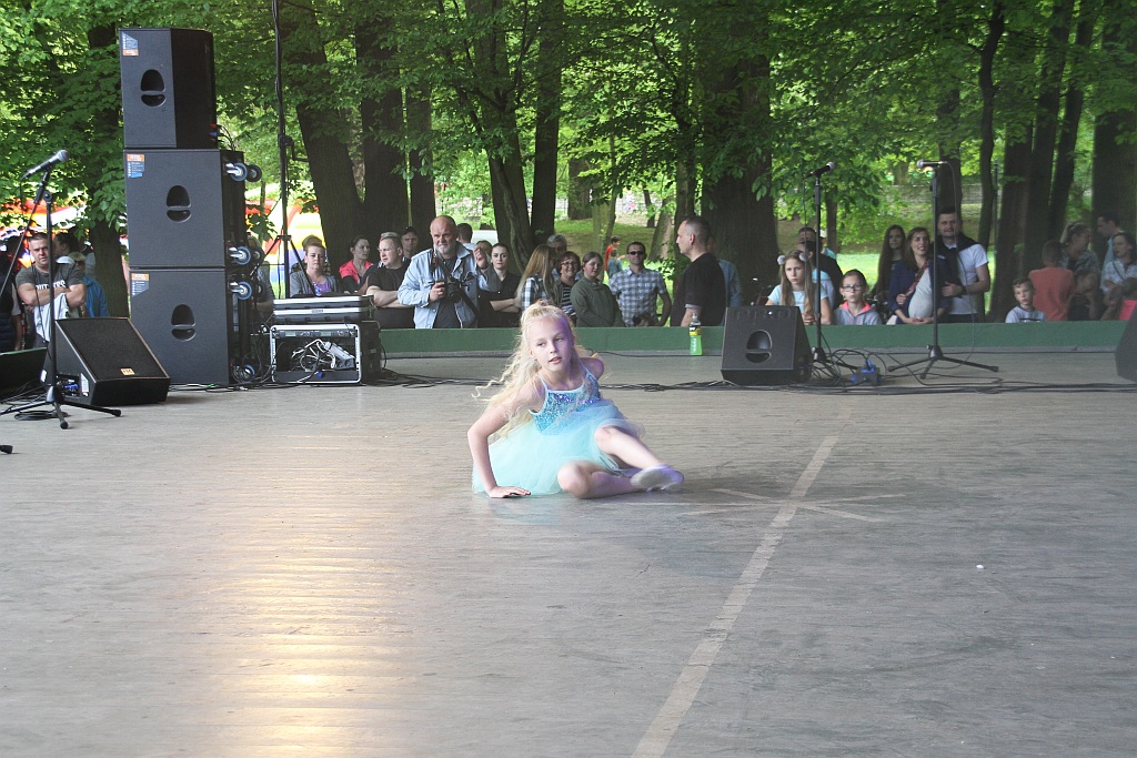 Tysiące legniczan na majówce w Parku Miejskim