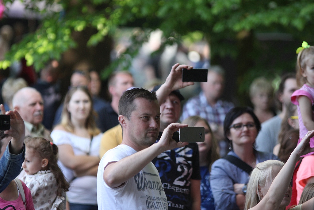 Tysiące legniczan na majówce w Parku Miejskim