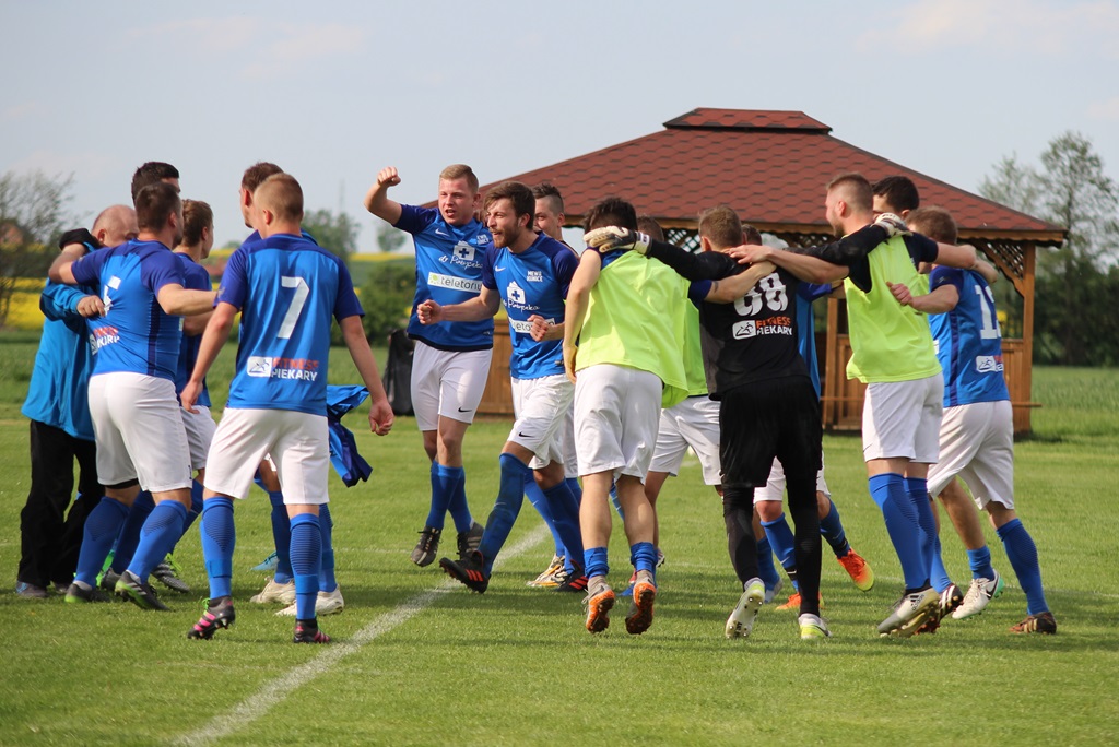 Lider pokonany w szlagierze! Mewa triumfowała w Kłębanowicach