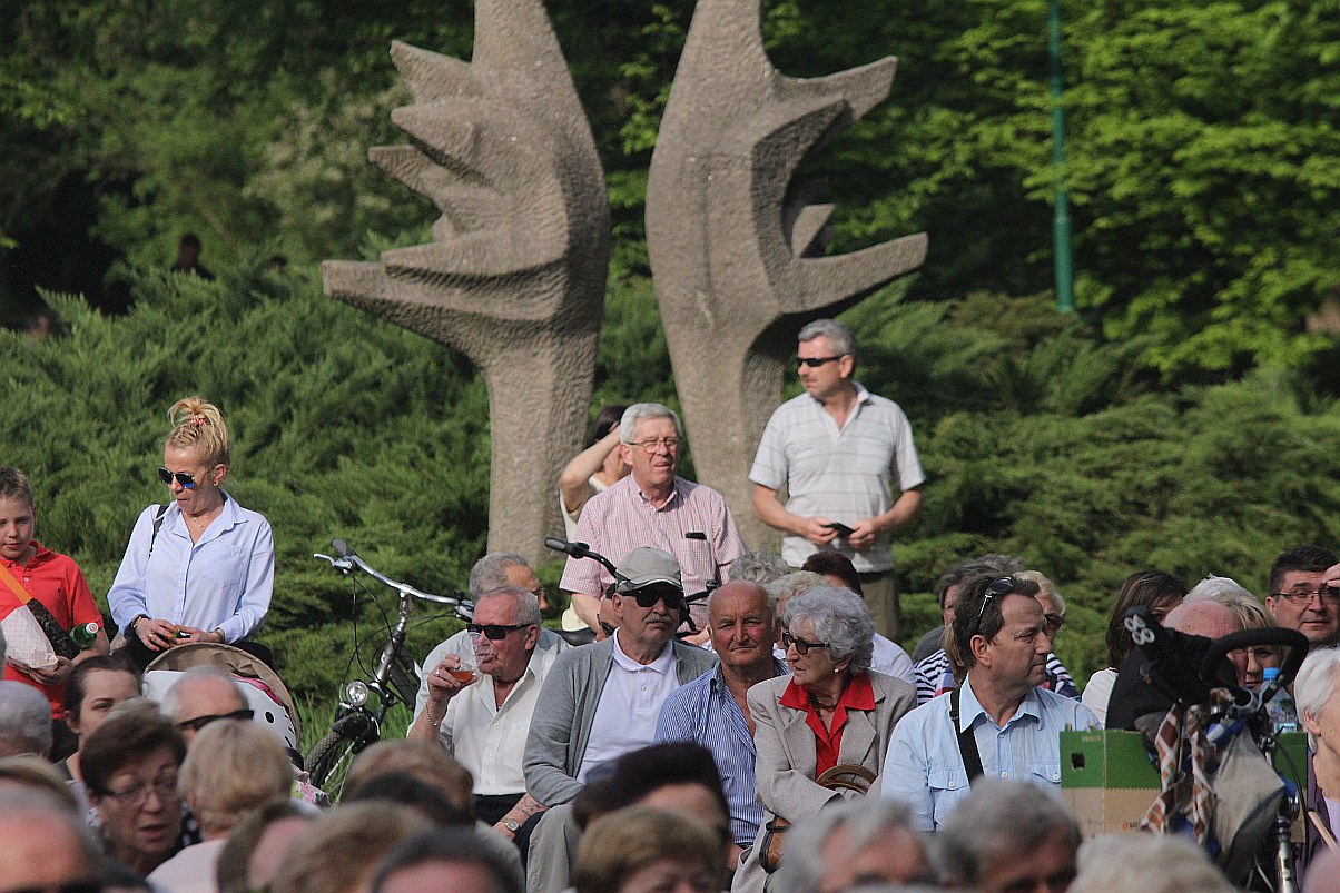 Tysiące legniczan na majówce w Parku Miejskim