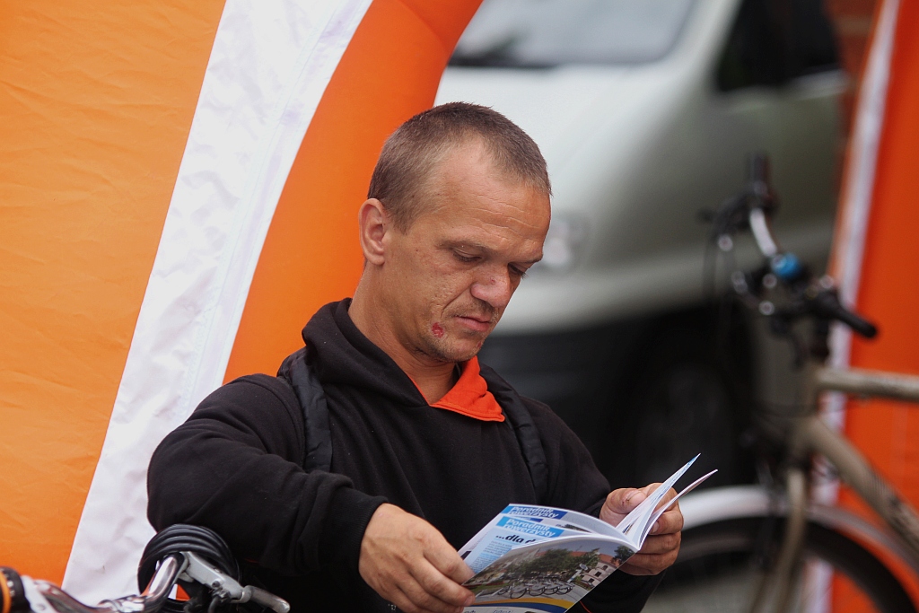 Ponad 150 rowerzystów wyjechało na rajd z Legnicy do Bieniowic