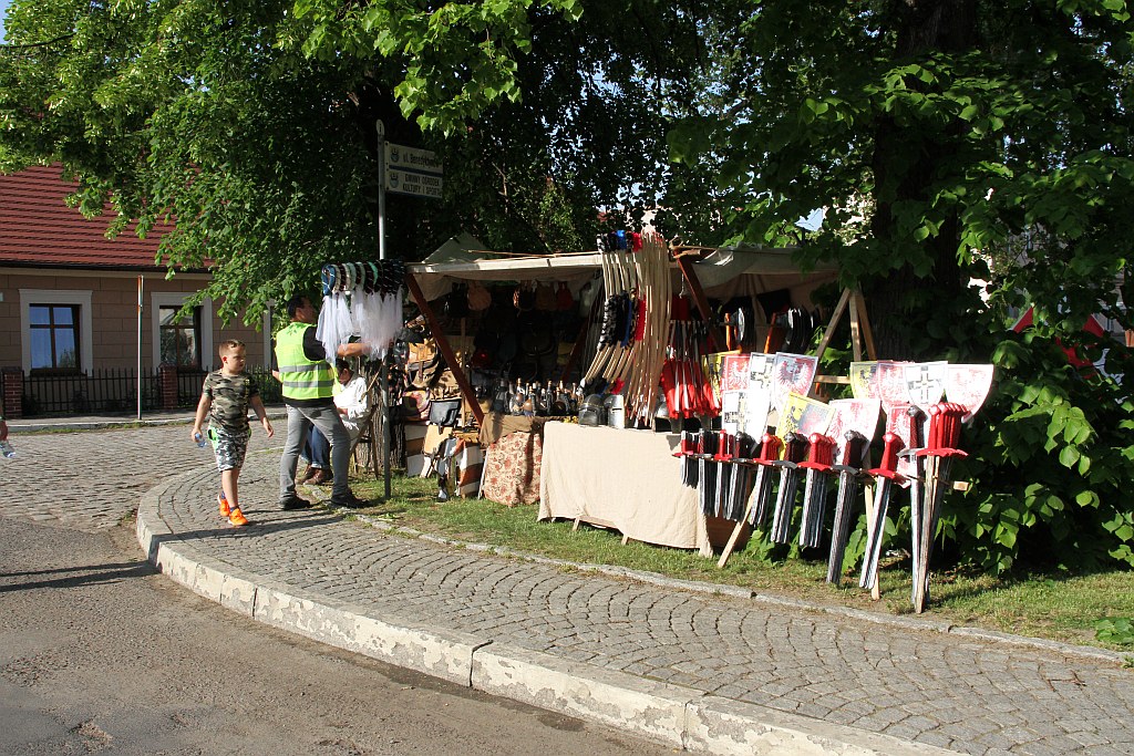 Rozpoczął się piknik Historyczny w Legnickim Polu