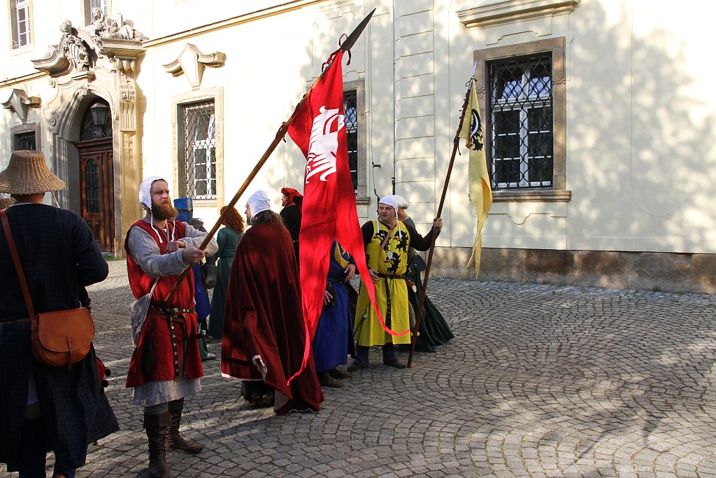 Rozpoczął się piknik Historyczny w Legnickim Polu