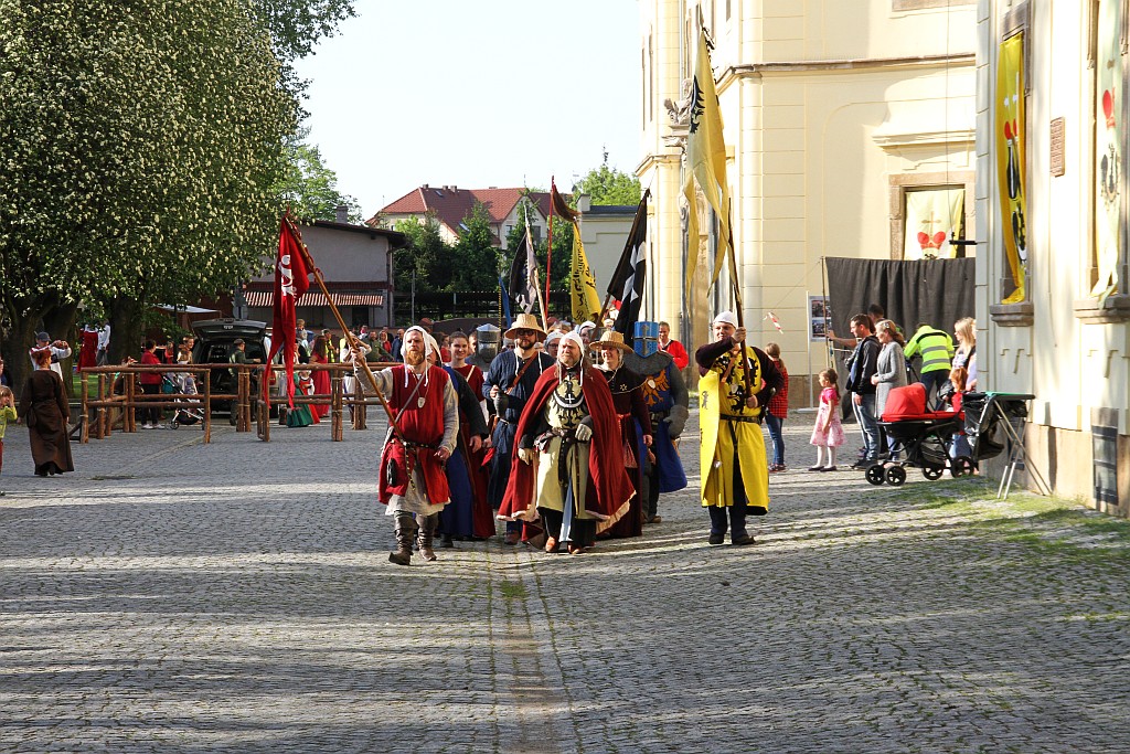Rozpoczął się piknik Historyczny w Legnickim Polu