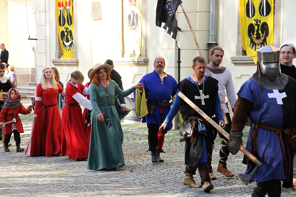 Rozpoczął się piknik Historyczny w Legnickim Polu