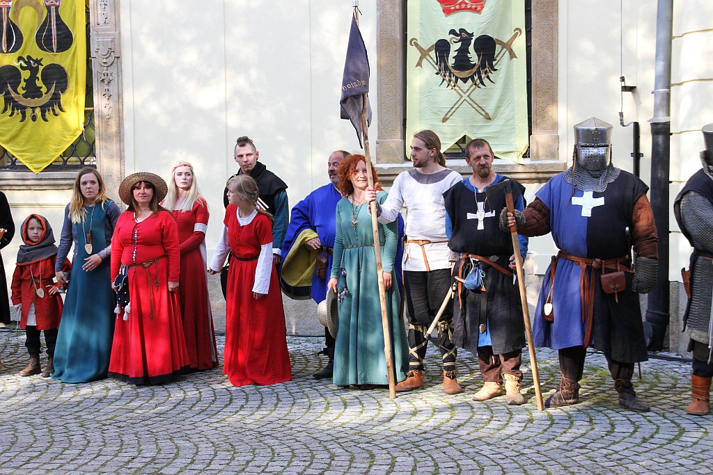 Rozpoczął się piknik Historyczny w Legnickim Polu