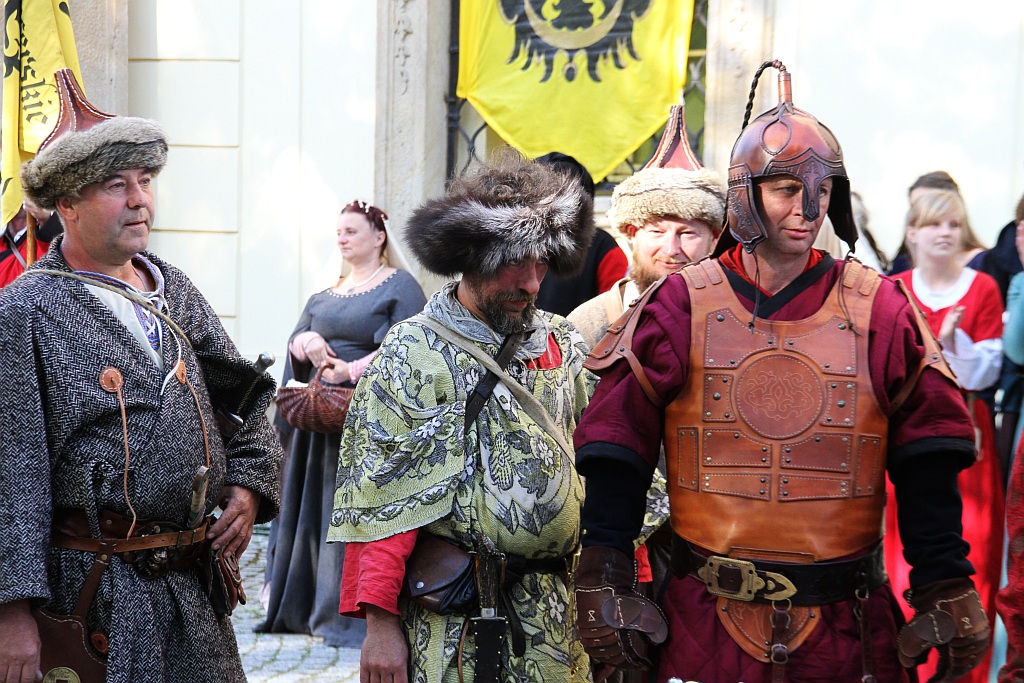 Rozpoczął się piknik Historyczny w Legnickim Polu