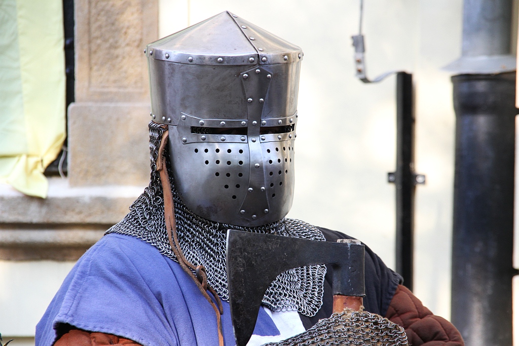 Rozpoczął się piknik Historyczny w Legnickim Polu