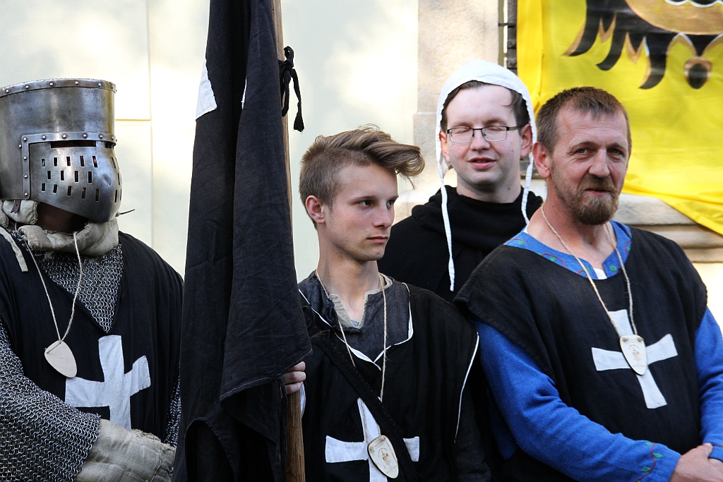 Rozpoczął się piknik Historyczny w Legnickim Polu