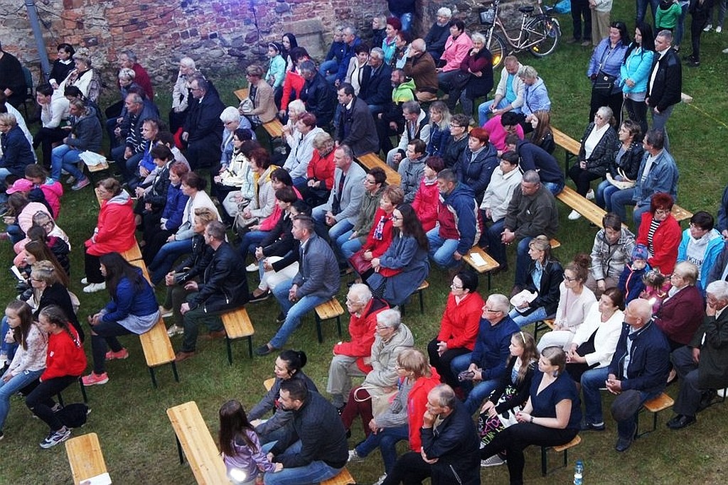 Koncert zespołu Mistic podczas majówki w Prochowicach