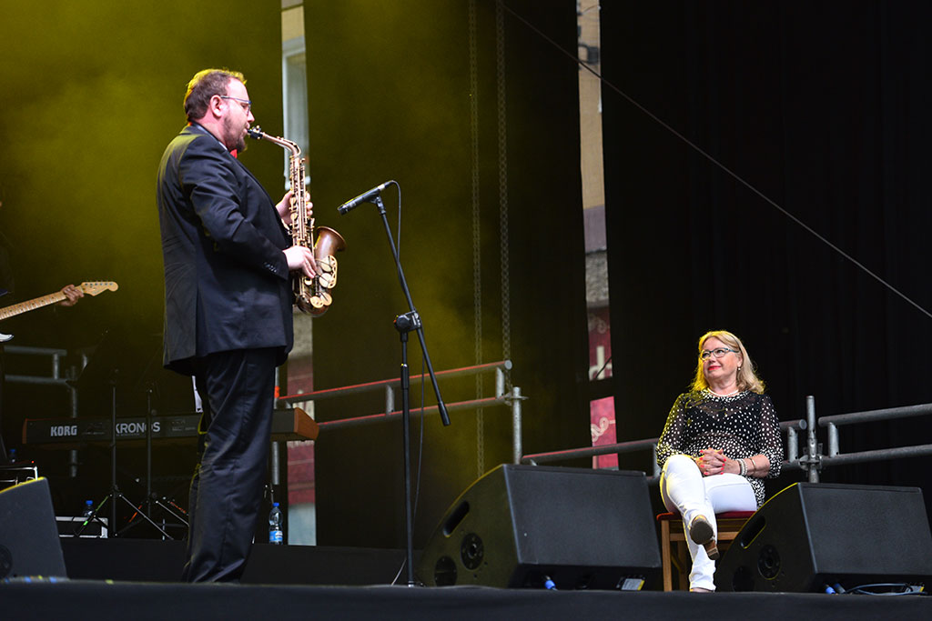 W legnickim rynku odbył się koncert z okazji Dnia Hutnika
