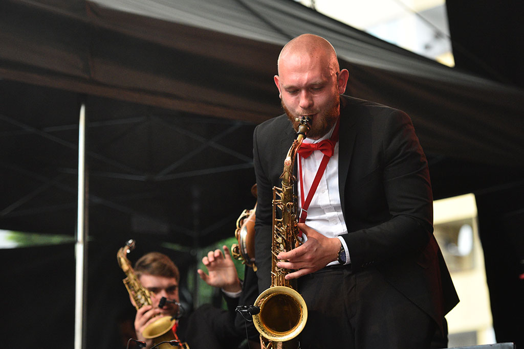 W legnickim rynku odbył się koncert z okazji Dnia Hutnika